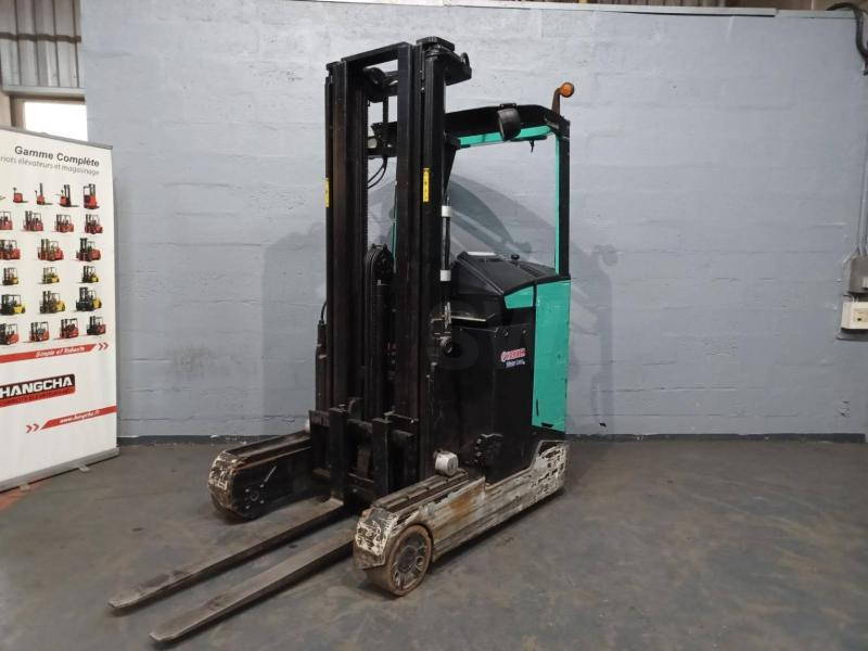 Caterpillar NR16N - Retráctil: foto 1 Caterpillar NR16N - Retráctil: foto 1