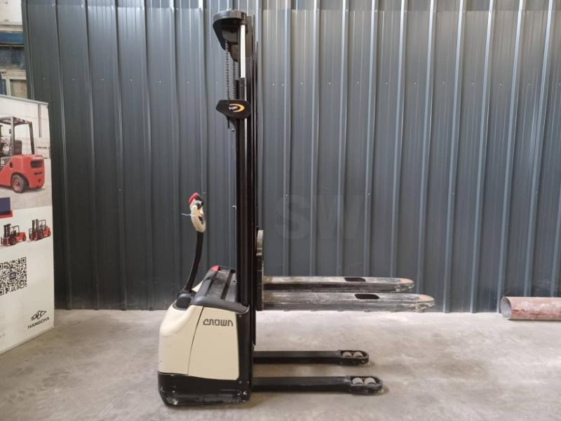 Crown WF3000-1.0FT - Apilador: foto 3 Crown WF3000-1.0FT - Apilador: foto 3
