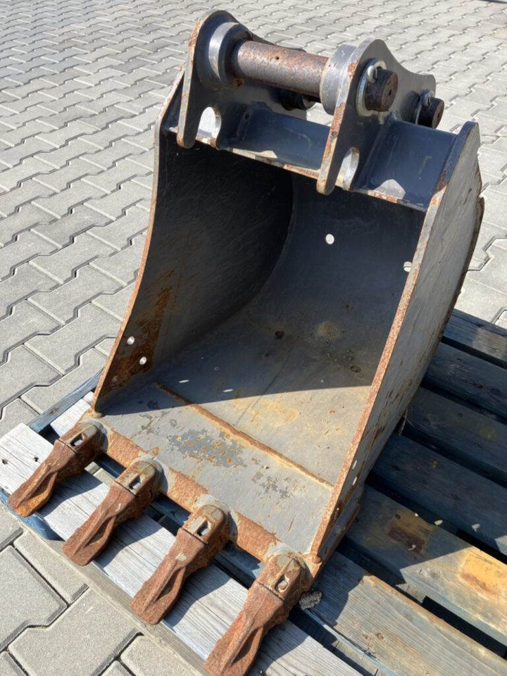 Volvo Tieflöffel mit Zähne - Festanbau - Retroexcavadora: foto 1 Volvo Tieflöffel mit Zähne - Festanbau - Retroexcavadora: foto 1