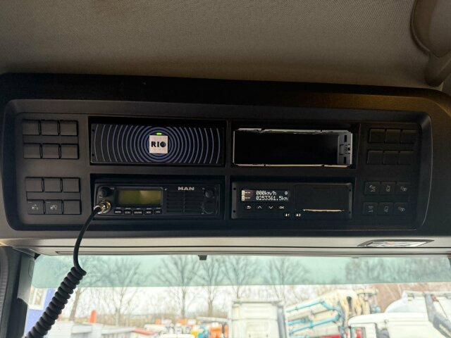 MAN TGX 18.470 4x4H SZM - Kipphyd. Euro 6 *Kippaufl. - Cabeza tractora: foto 5 MAN TGX 18.470 4x4H SZM - Kipphyd. Euro 6 *Kippaufl. - Cabeza tractora: foto 5