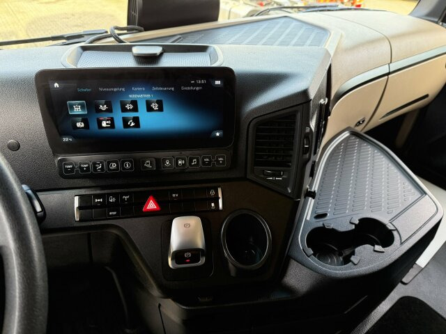 Mercedes-Benz ACTROS 1846 4x4 HAD Euro 6 Kipphydraulik - Cabeza tractora: foto 3 Mercedes-Benz ACTROS 1846 4x4 HAD Euro 6 Kipphydraulik - Cabeza tractora: foto 3