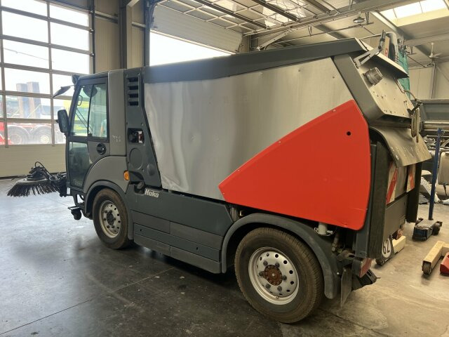 Barredora vial Hako Citymaster CM 2200 Kehrmaschine 2 m³: foto 11 Barredora vial Hako Citymaster CM 2200 Kehrmaschine 2 m³: foto 11