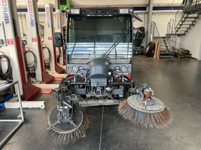 Barredora vial Hako Citymaster CM 2200 Kehrmaschine 2 m³: foto 8 Barredora vial Hako Citymaster CM 2200 Kehrmaschine 2 m³: foto 8