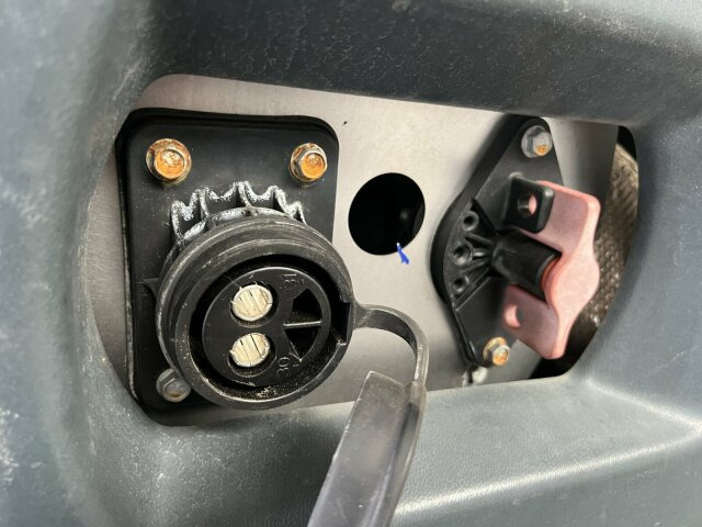 Barredora vial Hako Citymaster CM 2200 Kehrmaschine 2 m³: foto 13 Barredora vial Hako Citymaster CM 2200 Kehrmaschine 2 m³: foto 13