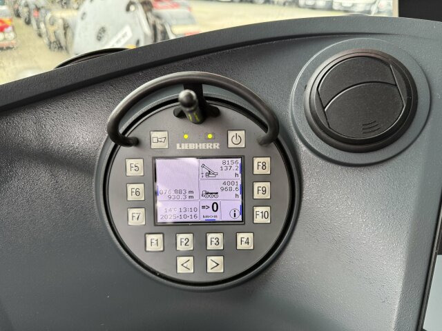 Liebherr LTM 1070-4.2 Autokran mit Spitze *TOP Zustand - Grúa todo terreno: foto 5 Liebherr LTM 1070-4.2 Autokran mit Spitze *TOP Zustand - Grúa todo terreno: foto 5