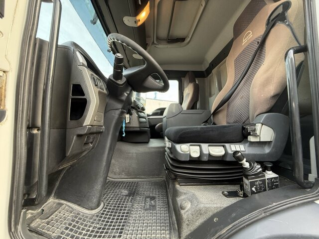 MAN TGS 35.440 DSK 8x4 Meiller Kipper Bordmatik - Camión volquete: foto 5 MAN TGS 35.440 DSK 8x4 Meiller Kipper Bordmatik - Camión volquete: foto 5