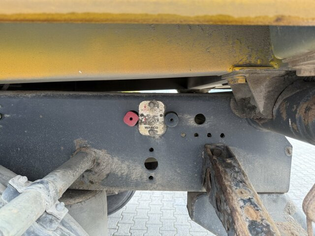 Meiller Anhänger TANDEM Dreiseitenkipper Liftachse - Remolque volquete: foto 2 Meiller Anhänger TANDEM Dreiseitenkipper Liftachse - Remolque volquete: foto 2