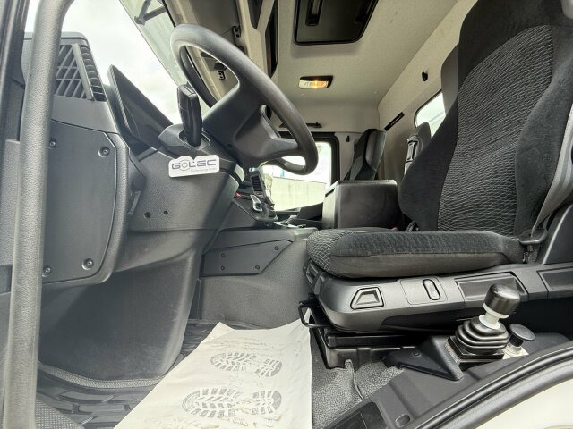 Mercedes-Benz 4145 8x8 Meiler Dreiseitenkipper Bordmatik - Camión volquete: foto 5 Mercedes-Benz 4145 8x8 Meiler Dreiseitenkipper Bordmatik - Camión volquete: foto 5