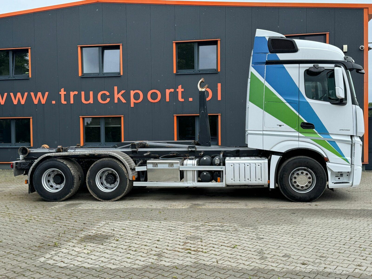 Mercedes-Benz ACTROS 2658 6x2 Abrollkipper MEILLER RK 26.67K - Camión multibasculante: foto 4 Mercedes-Benz ACTROS 2658 6x2 Abrollkipper MEILLER RK 26.67K - Camión multibasculante: foto 4