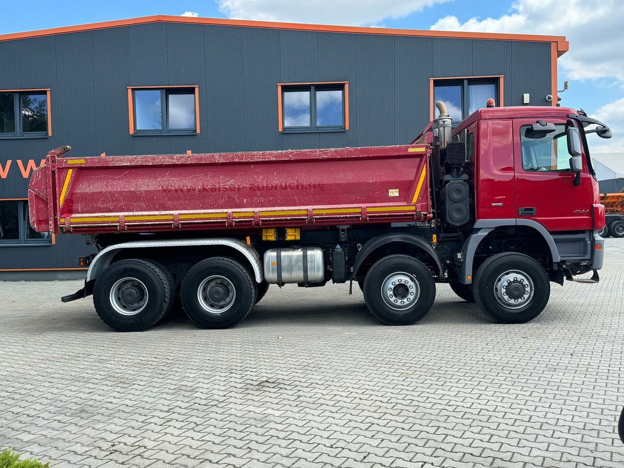 Mercedes-Benz ACTROS 4144 8x6 EURO5 Kipper mit Bordmatik - Camión volquete: foto 4 Mercedes-Benz ACTROS 4144 8x6 EURO5 Kipper mit Bordmatik - Camión volquete: foto 4