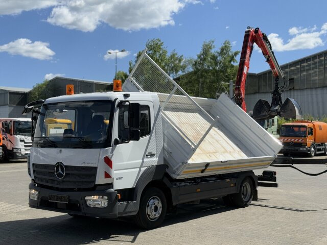 Mercedes-Benz ATEGO 818 4x2 Euro 6 Kipper Kran FASSI F65B.0.22 - Furgoneta basculante: foto 4 Mercedes-Benz ATEGO 818 4x2 Euro 6 Kipper Kran FASSI F65B.0.22 - Furgoneta basculante: foto 4