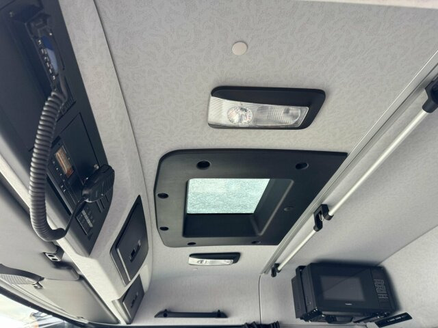 Mercedes-Benz Arocs 3253 8x4 Abrollkipper Kran Palfinger 37002 - Camión multibasculante, Camión grúa: foto 5 Mercedes-Benz Arocs 3253 8x4 Abrollkipper Kran Palfinger 37002 - Camión multibasculante, Camión grúa: foto 5