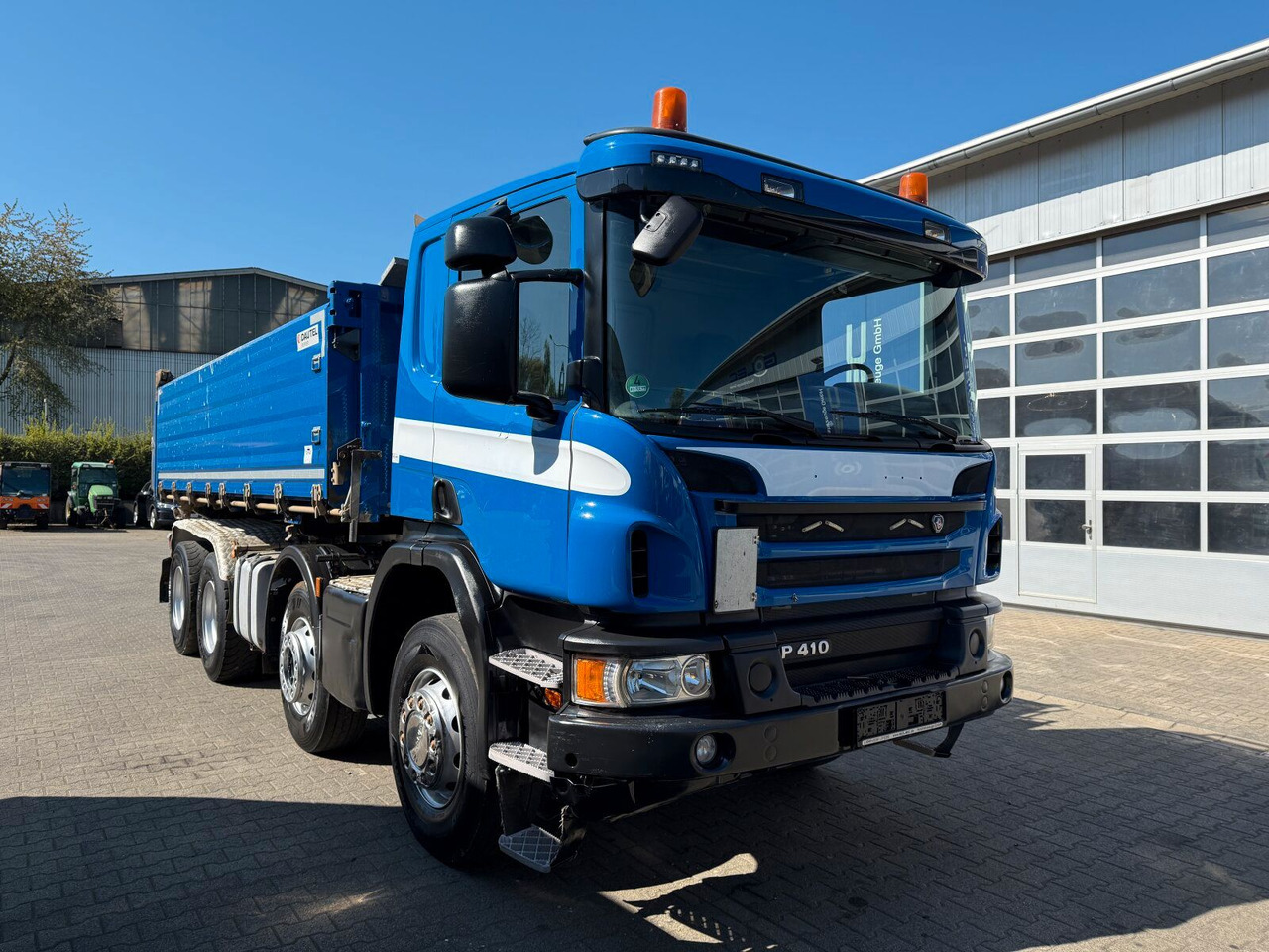 Scania P 410 8x4 Dreiseitenkipper DAUTEL - Camión volquete: foto 1 Scania P 410 8x4 Dreiseitenkipper DAUTEL - Camión volquete: foto 1