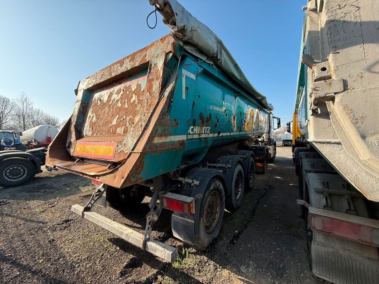 Schmitz Cargobull Sattelanhänger Kipphydraulik 3 ACHS - Semirremolque volquete: foto 5 Schmitz Cargobull Sattelanhänger Kipphydraulik 3 ACHS - Semirremolque volquete: foto 5