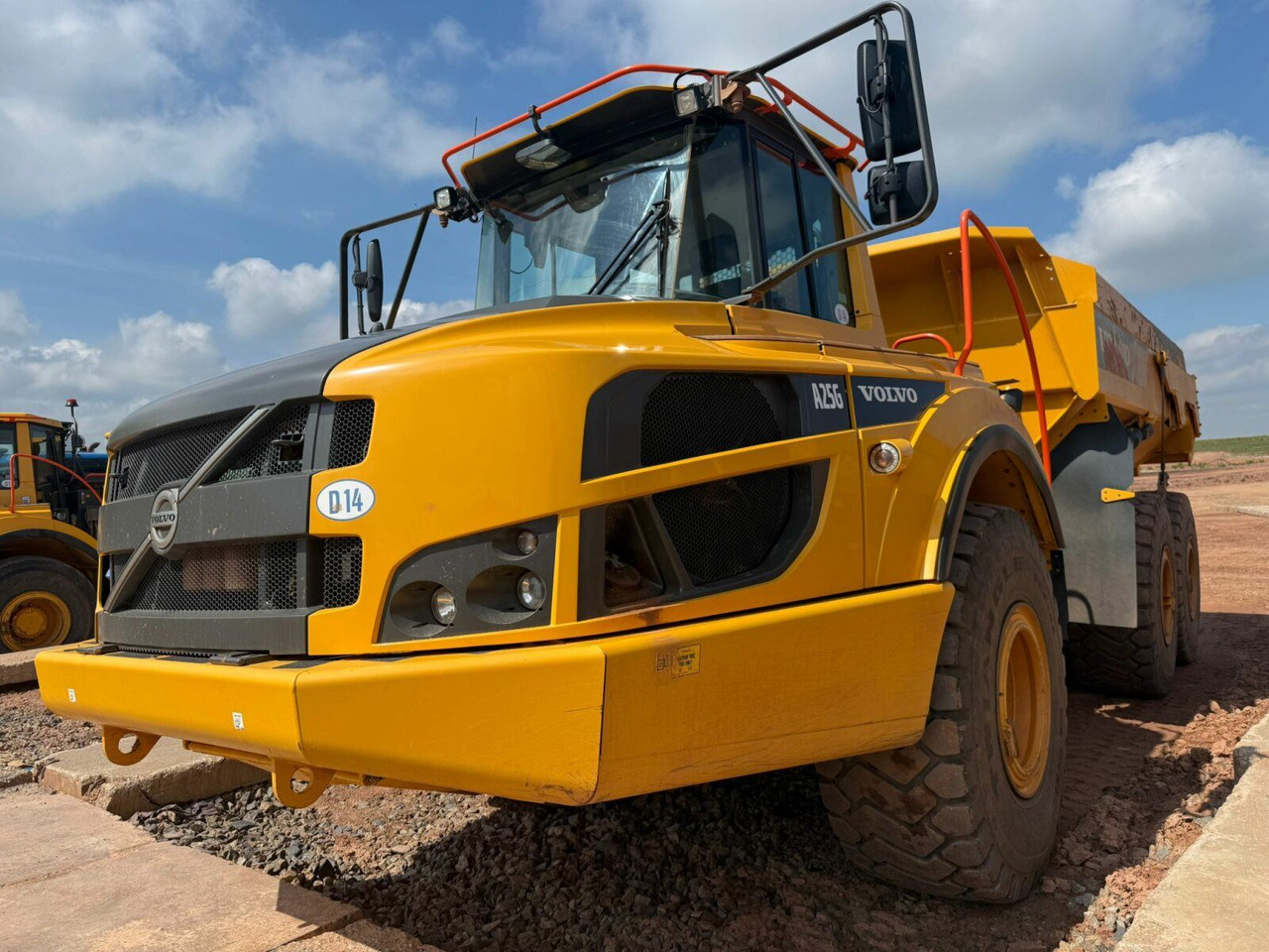 Volvo A25G Dumper 22,7 Ton TOP gepflegt - Camión portacontenedor de cadenas: foto 5 Volvo A25G Dumper 22,7 Ton TOP gepflegt - Camión portacontenedor de cadenas: foto 5