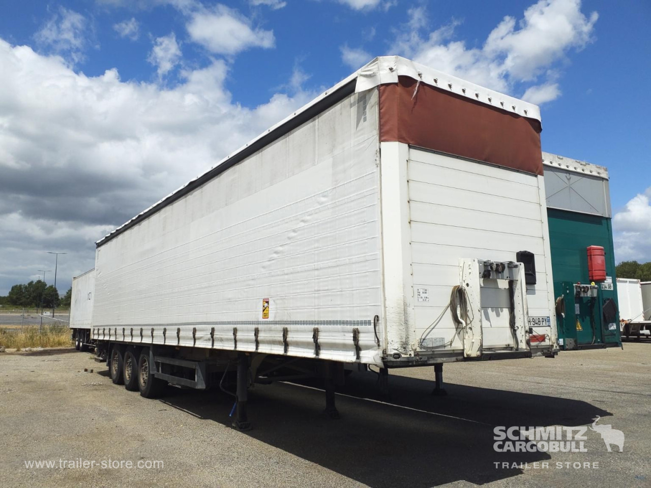 SCHMITZ Curtainsider Standard Taillift - Semirremolque lona: foto 1 SCHMITZ Curtainsider Standard Taillift - Semirremolque lona: foto 1
