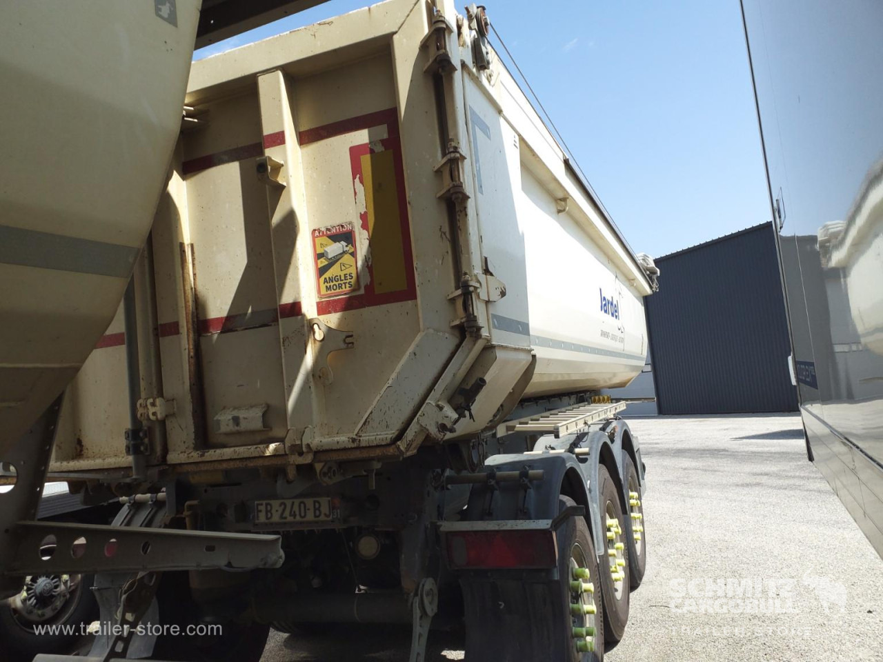 SCHMITZ Tipper Steel half pipe body 26m³ - Semirremolque volquete: foto 4 SCHMITZ Tipper Steel half pipe body 26m³ - Semirremolque volquete: foto 4
