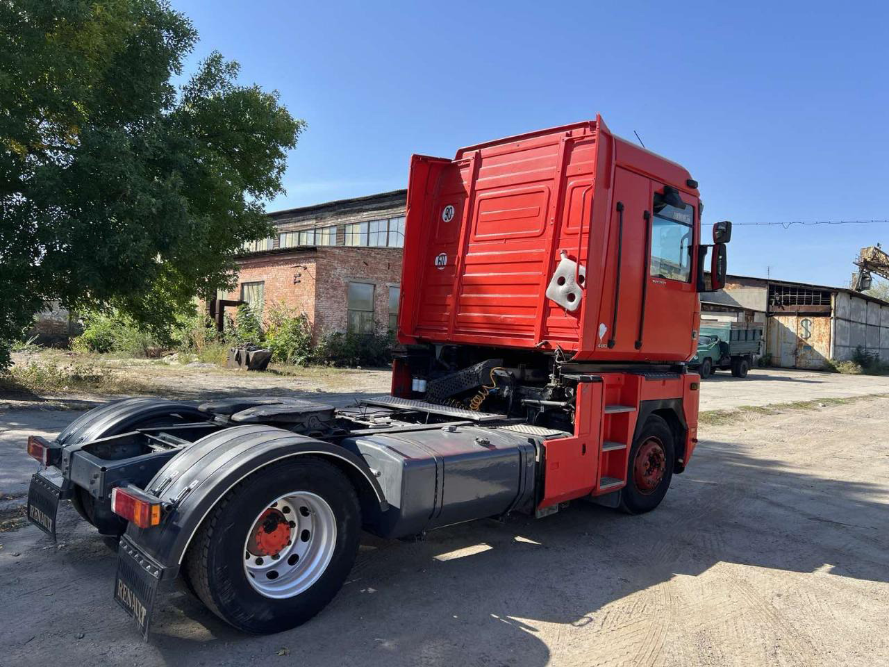 Cabeza tractora RENAULT Magnum 480: foto 9