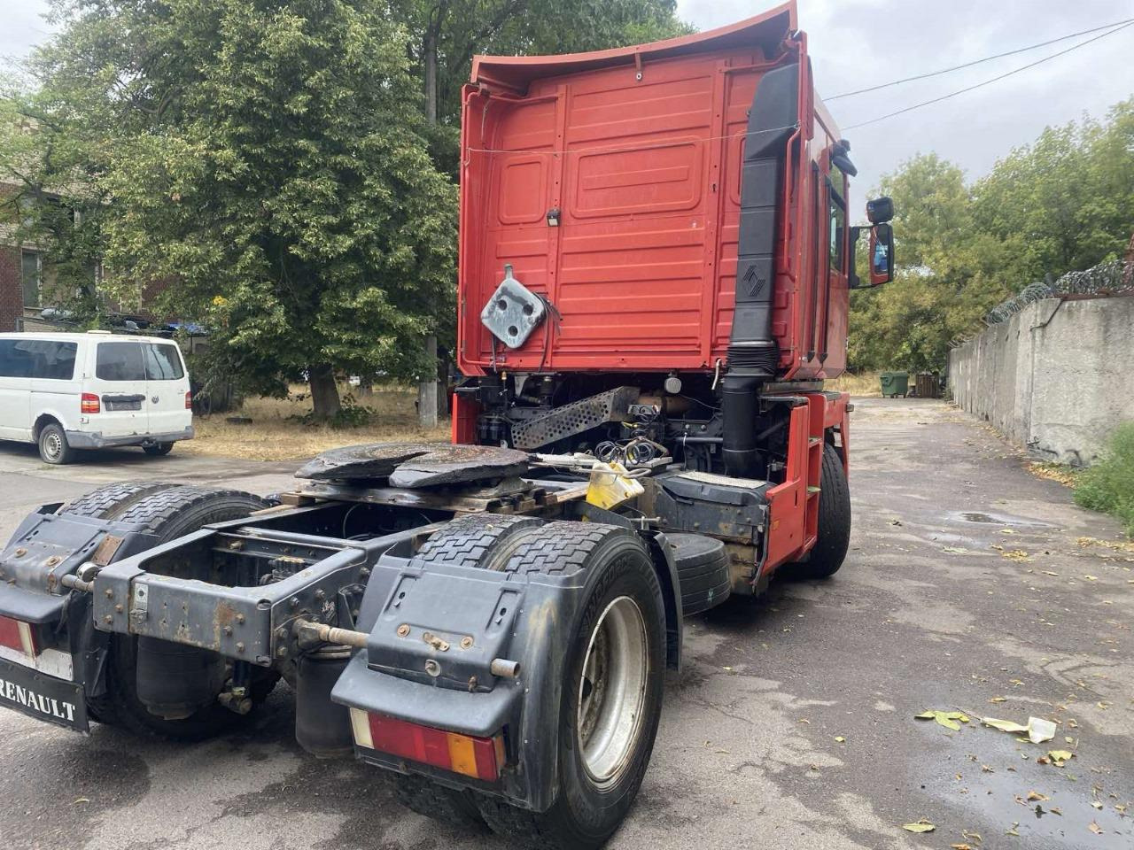 Cabeza tractora RENAULT Magnum 480: foto 8