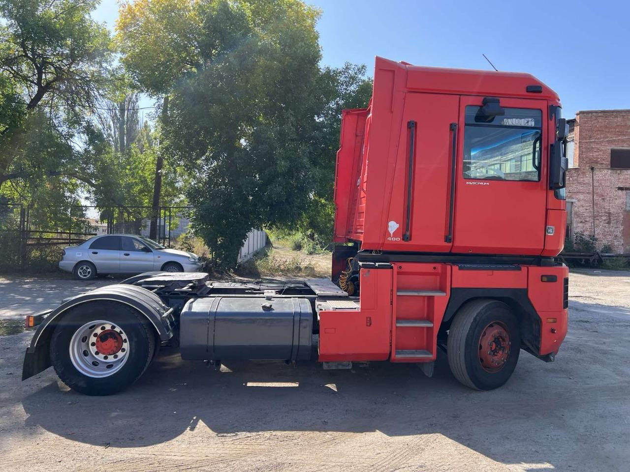 Cabeza tractora RENAULT Magnum 480: foto 11