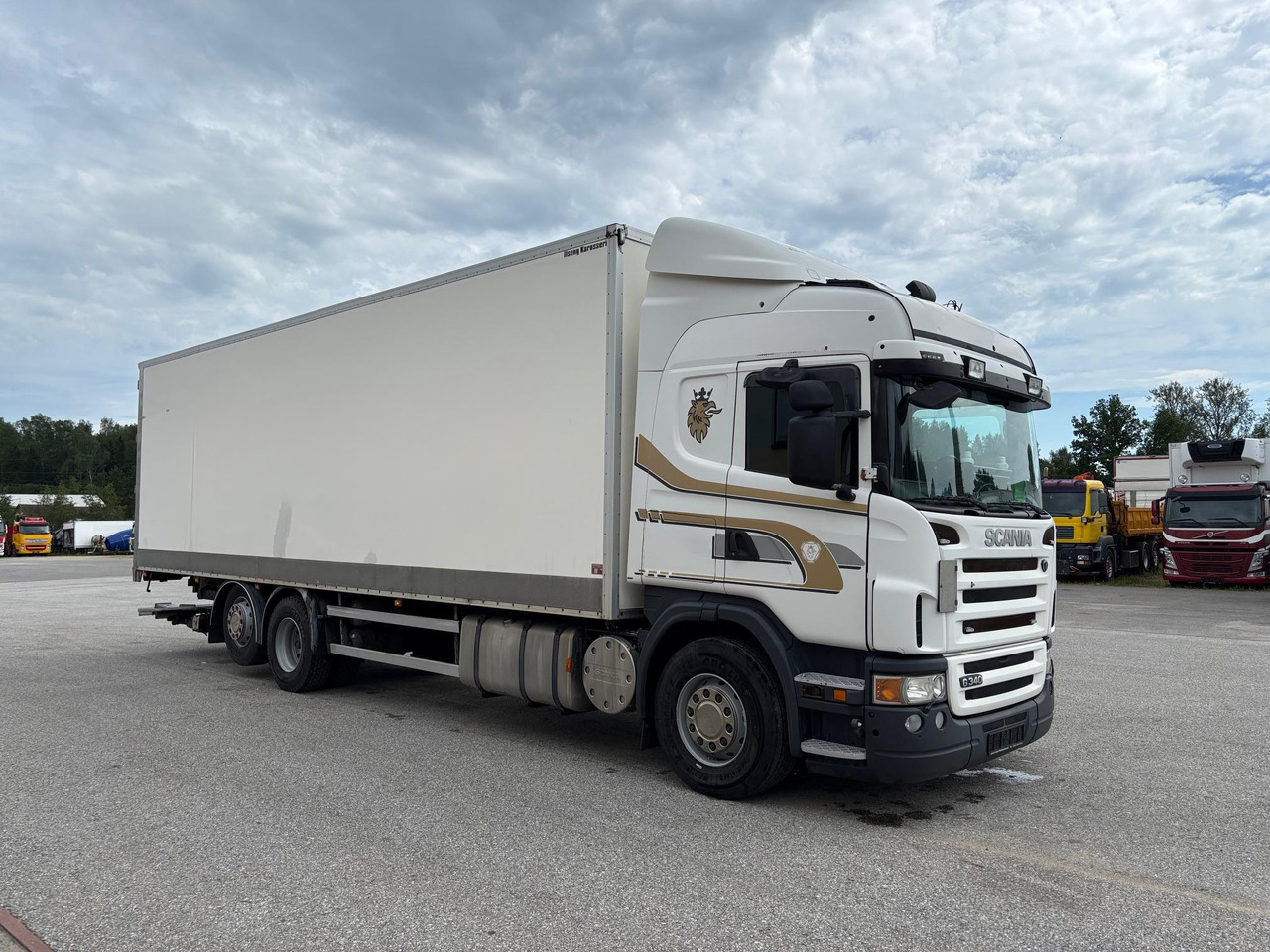SCANIA G340 - Camión caja cerrada: foto 1 SCANIA G340 - Camión caja cerrada: foto 1