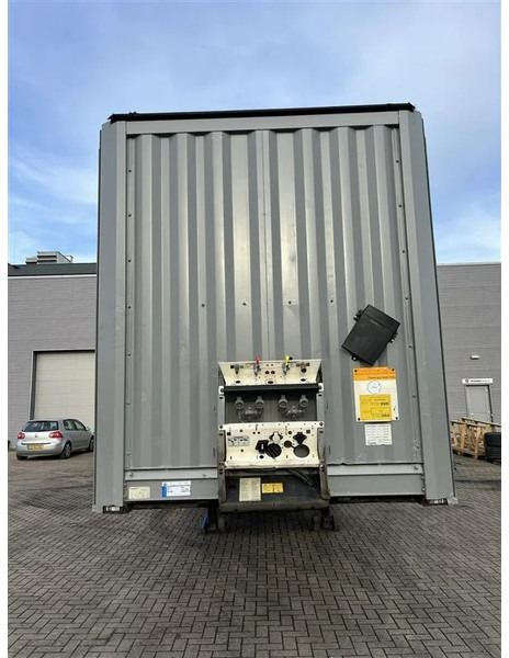 Krone 4x 2015 XL MEGA P400 HUCKEPACK FLAT STACK - Semirremolque caja cerrada: foto 2 Krone 4x 2015 XL MEGA P400 HUCKEPACK FLAT STACK - Semirremolque caja cerrada: foto 2
