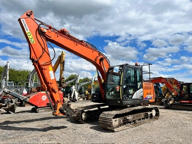 Hitachi ZX 130 LC N-6 - Excavadora de cadenas: foto 4 Hitachi ZX 130 LC N-6 - Excavadora de cadenas: foto 4