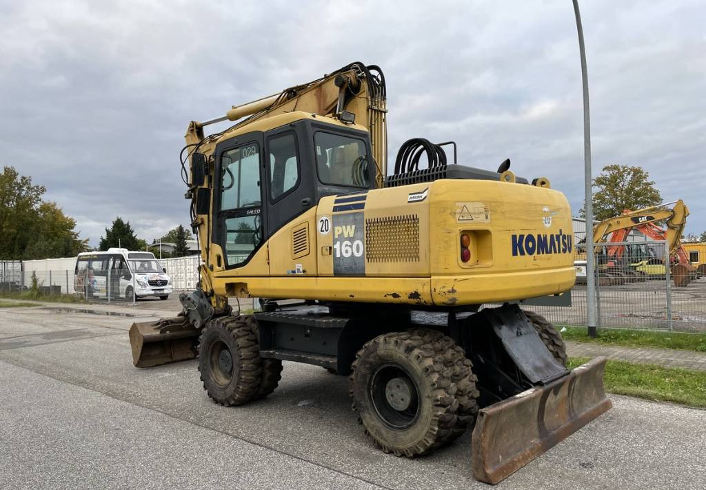 Komatsu PW 160 ES-7K Clima German machine! - Excavadora de ruedas: foto 3 Komatsu PW 160 ES-7K Clima German machine! - Excavadora de ruedas: foto 3