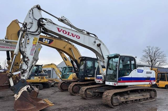Volvo EC 220 DL Deutsche Maschine! - Excavadora de cadenas: foto 1 Volvo EC 220 DL Deutsche Maschine! - Excavadora de cadenas: foto 1