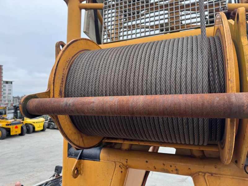 Grúa sobre orugas Liebherr LR1140: foto 13