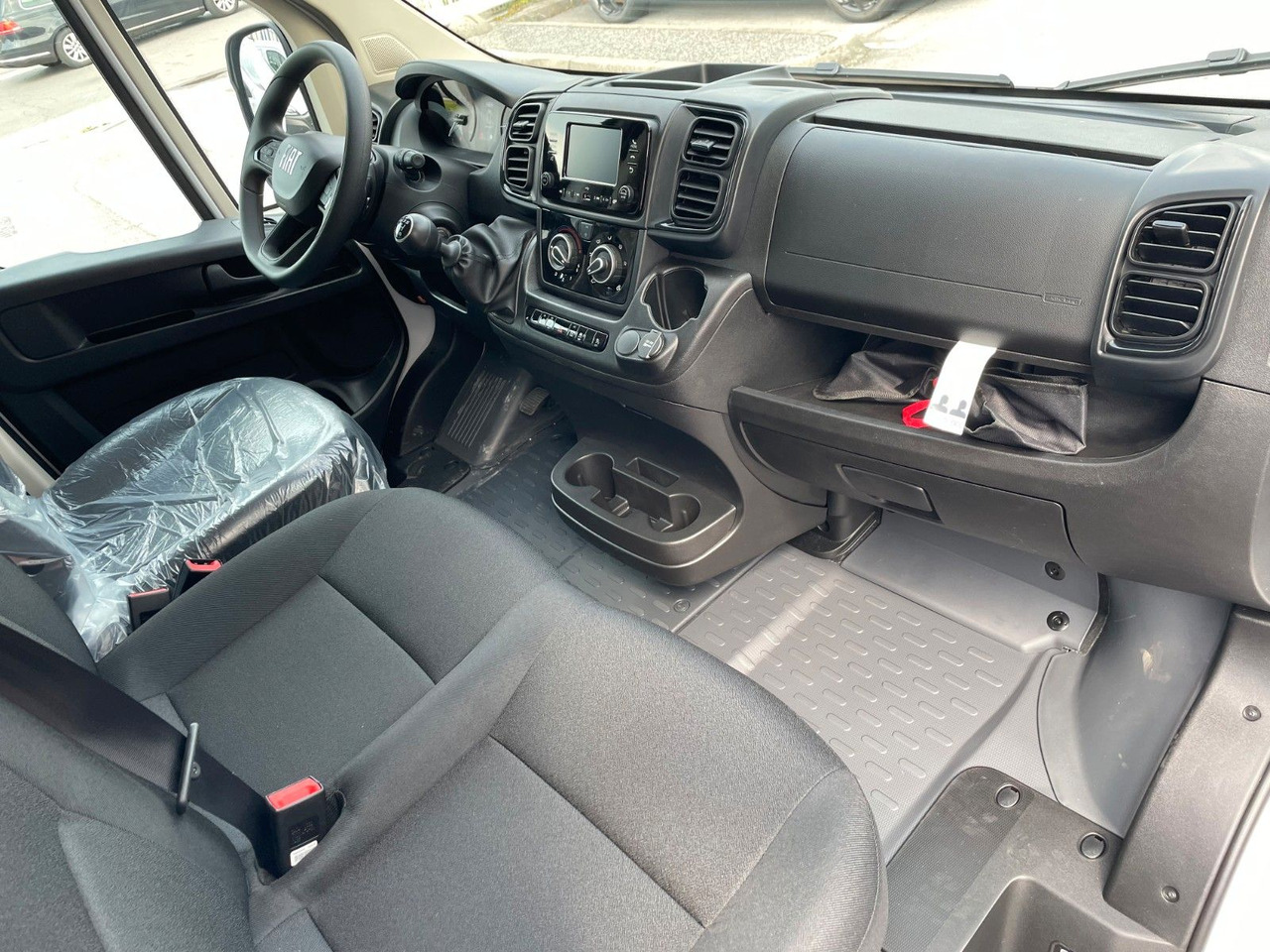 Fiat Ducato S2 Kasten 30L L2H1-120-PS-Lager - Furgoneta pequeña: foto 5 Fiat Ducato S2 Kasten 30L L2H1-120-PS-Lager - Furgoneta pequeña: foto 5