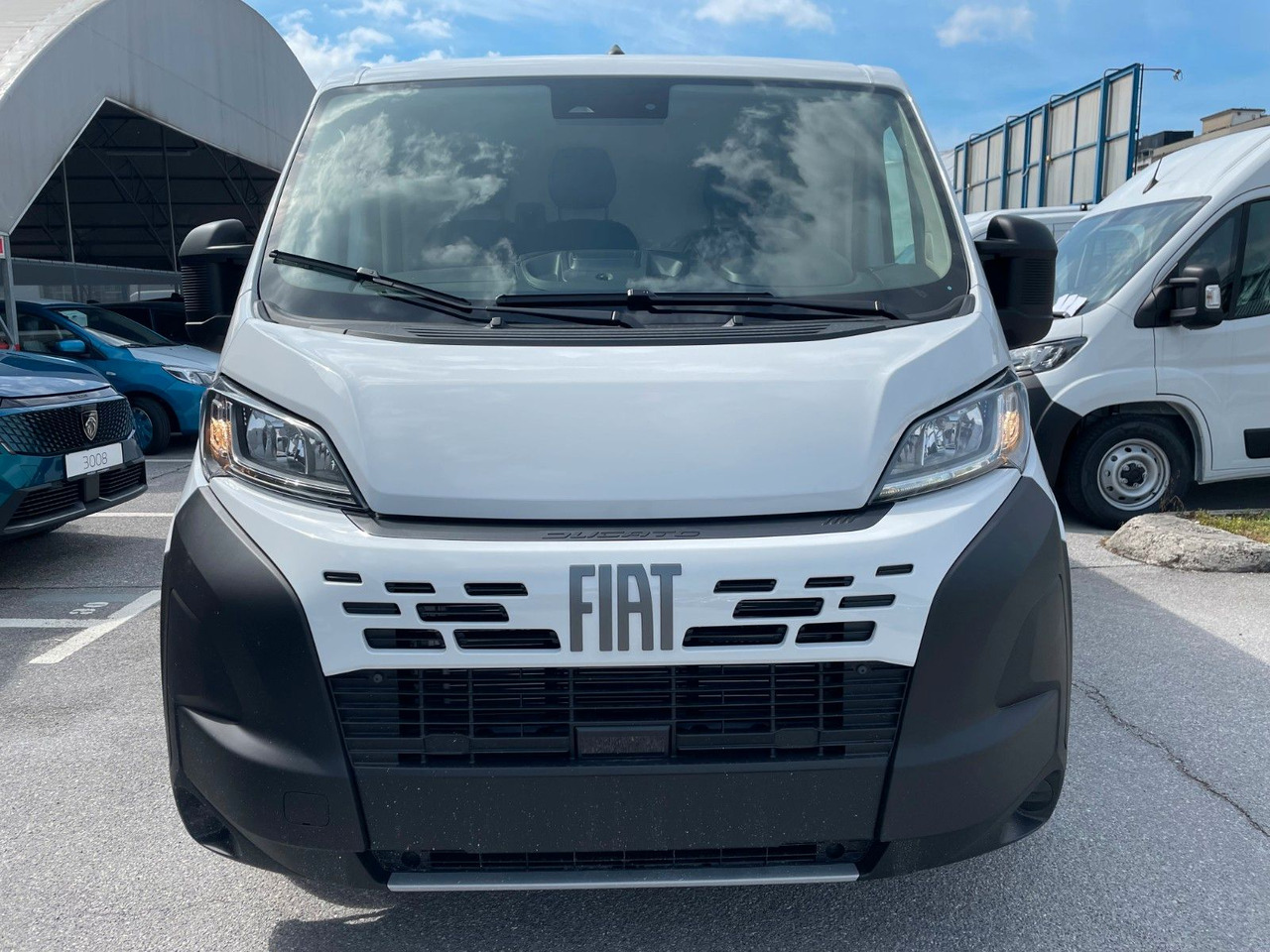 Fiat Ducato S2 Kasten 30L L2H1-120-PS-Lager - Furgoneta pequeña: foto 2 Fiat Ducato S2 Kasten 30L L2H1-120-PS-Lager - Furgoneta pequeña: foto 2
