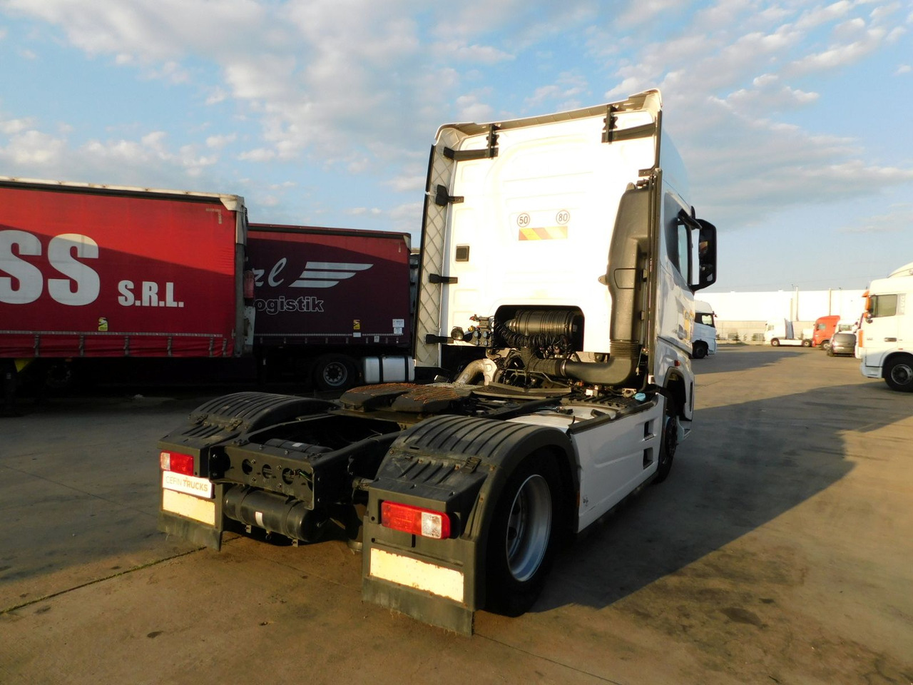 Ford F max 4x2 scab e6 12s2620 - Cabeza tractora: foto 3 Ford F max 4x2 scab e6 12s2620 - Cabeza tractora: foto 3
