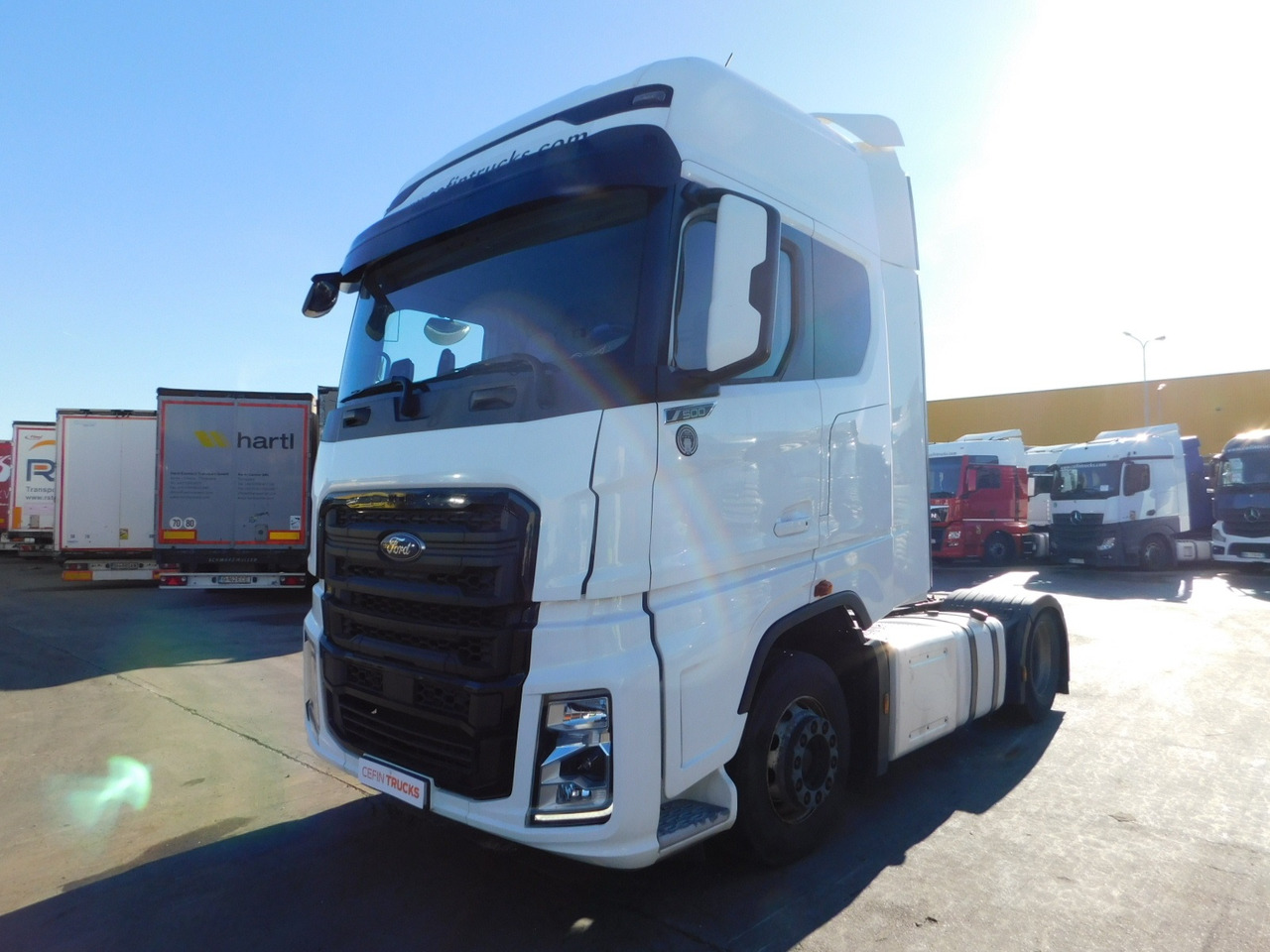 Ford F max 4x2 scab e6 12s2620 - Cabeza tractora: foto 1 Ford F max 4x2 scab e6 12s2620 - Cabeza tractora: foto 1