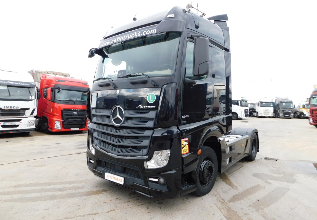Mercedes Actros - Cabeza tractora: foto 1 Mercedes Actros - Cabeza tractora: foto 1