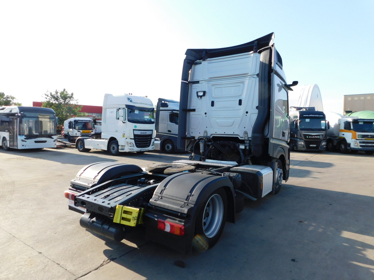 Mercedes Actros - Cabeza tractora: foto 3 Mercedes Actros - Cabeza tractora: foto 3