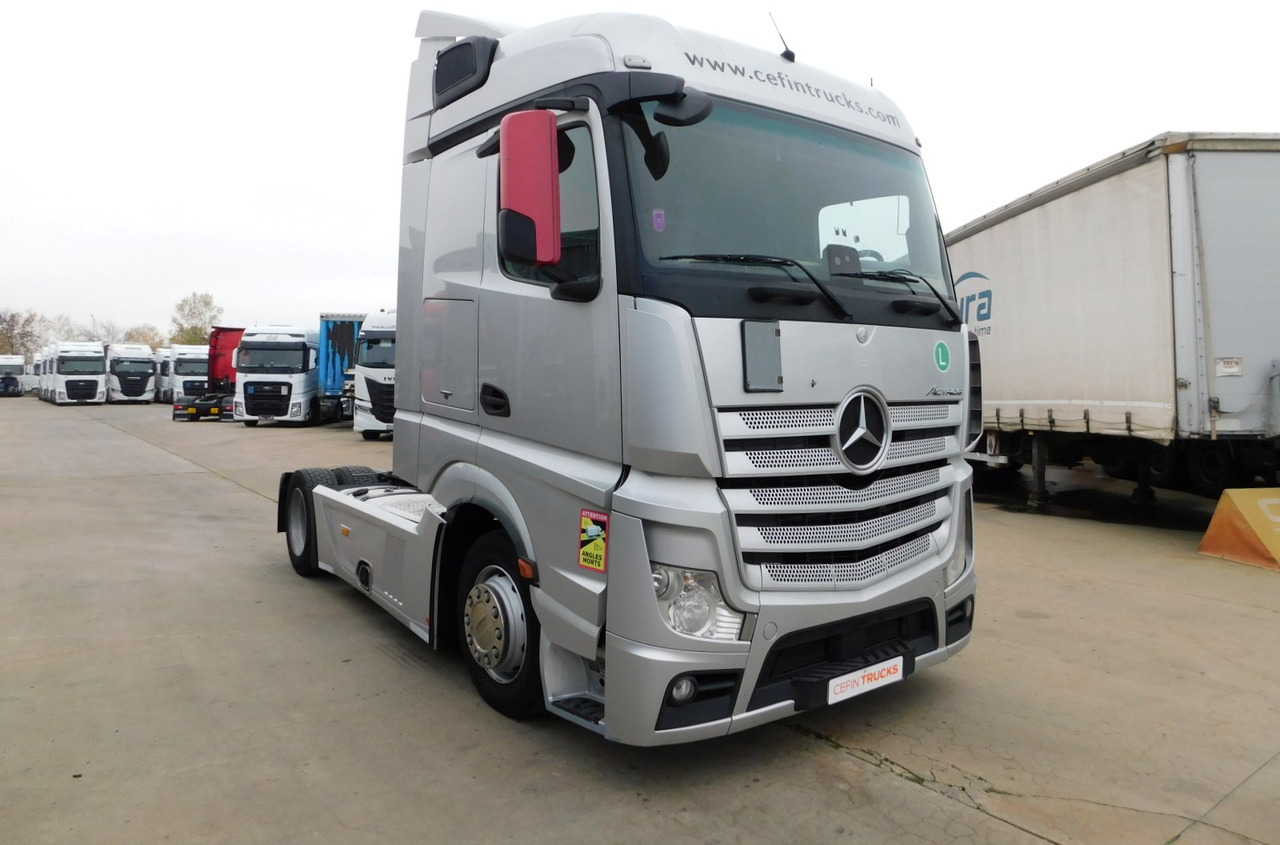 Mercedes Actros - Cabeza tractora: foto 2 Mercedes Actros - Cabeza tractora: foto 2