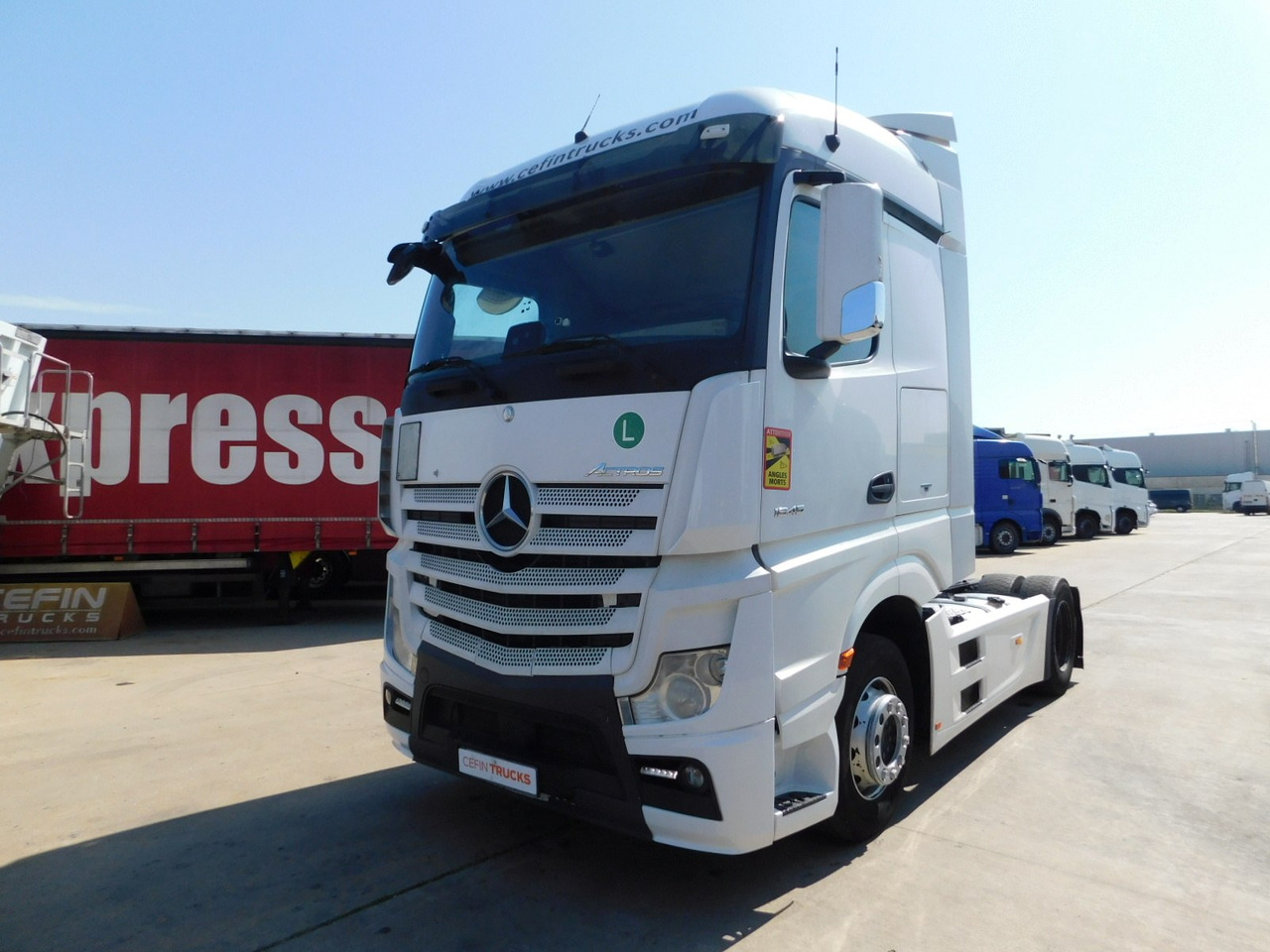 Mercedes Actros - Cabeza tractora: foto 1 Mercedes Actros - Cabeza tractora: foto 1