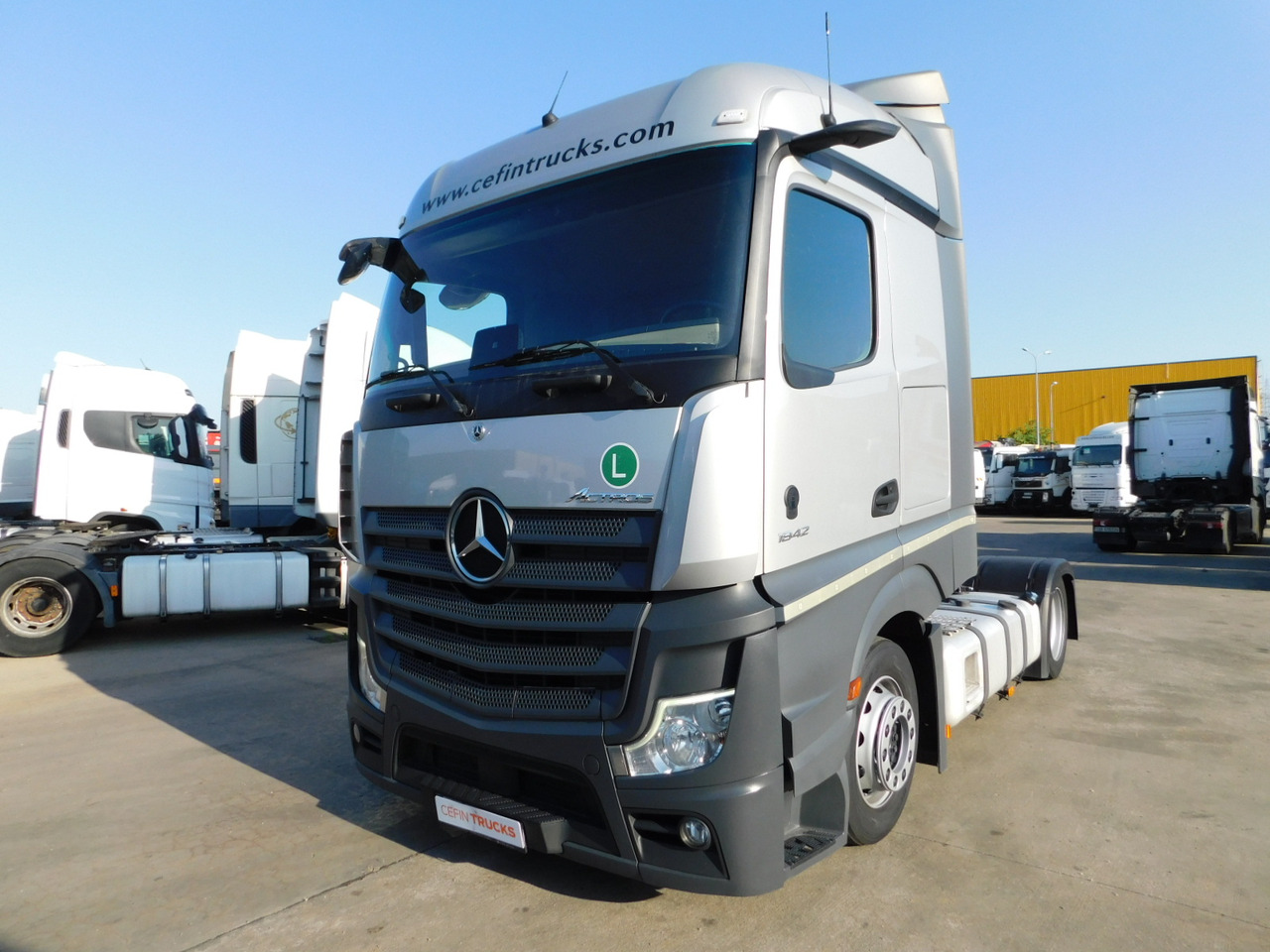 Mercedes Actros - Cabeza tractora: foto 1 Mercedes Actros - Cabeza tractora: foto 1