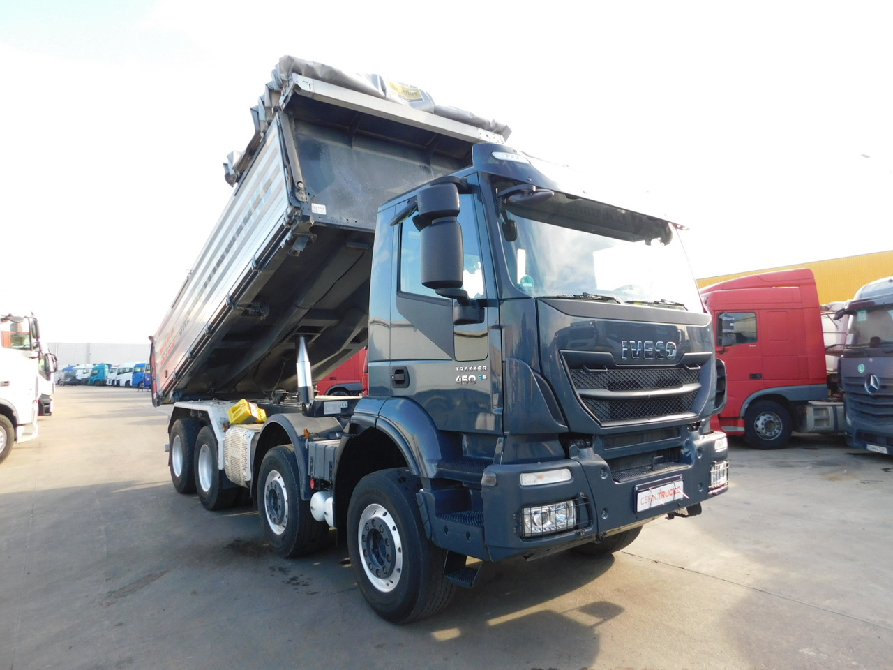 Iveco Ad 340t - Camión volquete: foto 2 Iveco Ad 340t - Camión volquete: foto 2
