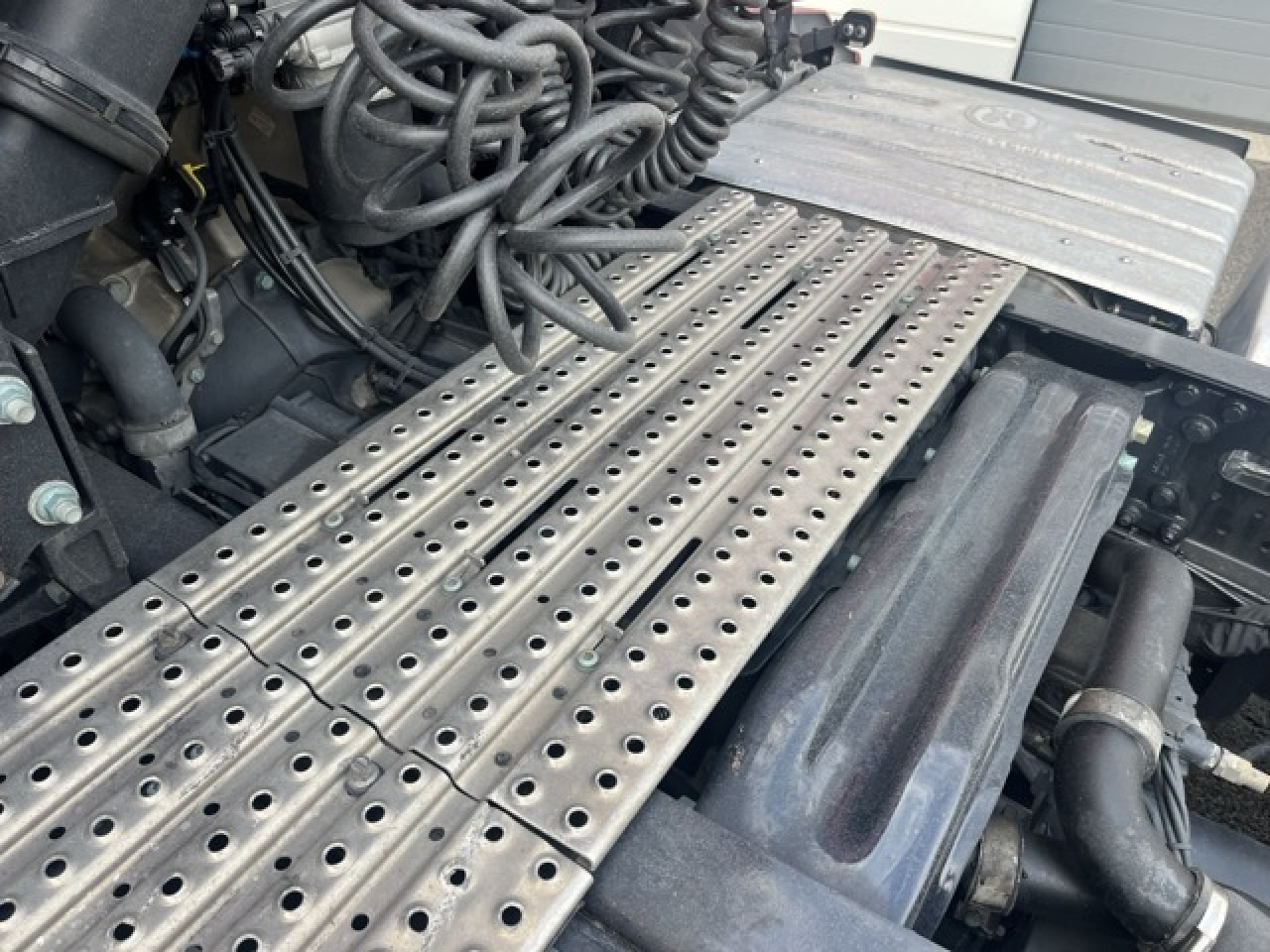 Leasing de MAN TGX 18.510 4x2 LL SA Euro6 Retarder Klima ZV MAN TGX 18.510 4x2 LL SA Euro6 Retarder Klima ZV: foto 12 Leasing de MAN TGX 18.510 4x2 LL SA Euro6 Retarder Klima ZV MAN TGX 18.510 4x2 LL SA Euro6 Retarder Klima ZV: foto 12