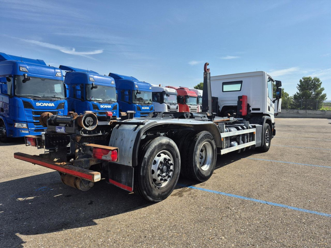 Scania P 340 - Cabeza tractora: foto 4 Scania P 340 - Cabeza tractora: foto 4