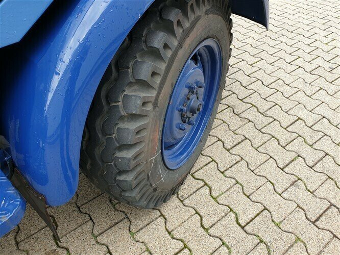 AL 28 Ruthmann Hubwagen, 2,5t, 4x2 AL 28 Ruthmann Hubwagen, 2,5t, 4x2 - Camión portacontenedor de cadenas: foto 3 AL 28 Ruthmann Hubwagen, 2,5t, 4x2 AL 28 Ruthmann Hubwagen, 2,5t, 4x2 - Camión portacontenedor de cadenas: foto 3