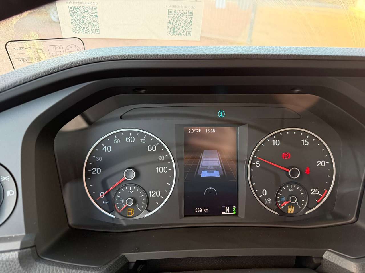 MAN TGS 33.520 6x4 BL SA TGS 33.520 6x4 BL SA, Retarder, LED, Nebenantrieb - Cabeza tractora: foto 4 MAN TGS 33.520 6x4 BL SA TGS 33.520 6x4 BL SA, Retarder, LED, Nebenantrieb - Cabeza tractora: foto 4