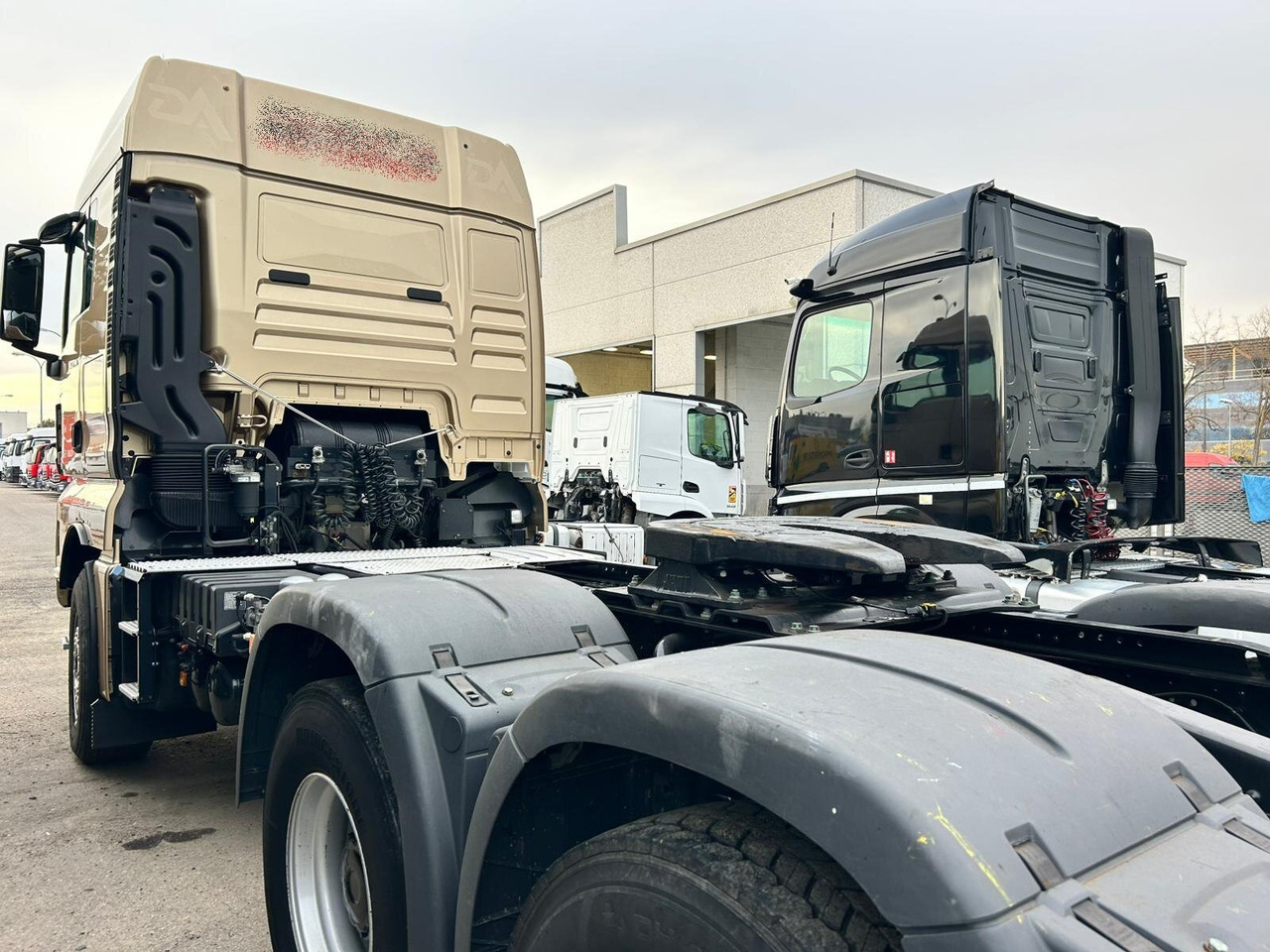 Cabeza tractora MAN TGX 33.580 6x4 BB TGX 33.580 6x4 BB, Retarder, zZGG 150.000kg: foto 10