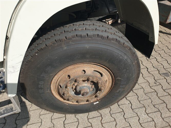 F 161 AK 4x4 F 161 AK 4x4 - Camión volquete: foto 2 F 161 AK 4x4 F 161 AK 4x4 - Camión volquete: foto 2