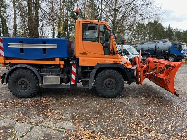 Unimog U 300 4x4 U 300 405/10 4x4, Kommunalhydraulik, WSK - Furgoneta: foto 4 Unimog U 300 4x4 U 300 405/10 4x4, Kommunalhydraulik, WSK - Furgoneta: foto 4