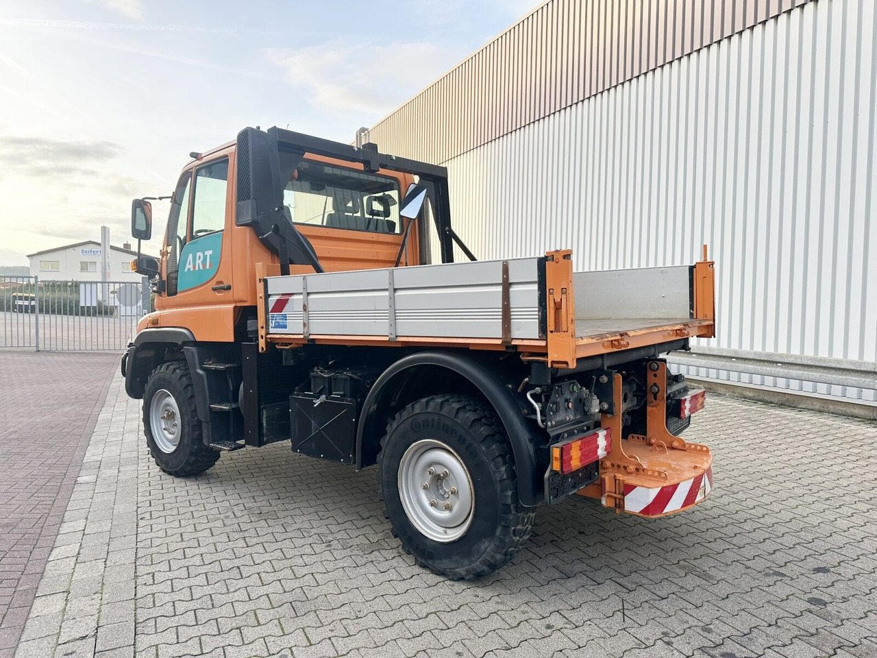 Leasing de Unimog U300 405/10 4x4 U300 405/10 4x4, Kommunalhydraulik, Frontzapfwelle, Kipper Unimog U300 405/10 4x4 U300 405/10 4x4, Kommunalhydraulik, Frontzapfwelle, Kipper: foto 11 Leasing de Unimog U300 405/10 4x4 U300 405/10 4x4, Kommunalhydraulik, Frontzapfwelle, Kipper Unimog U300 405/10 4x4 U300 405/10 4x4, Kommunalhydraulik, Frontzapfwelle, Kipper: foto 11