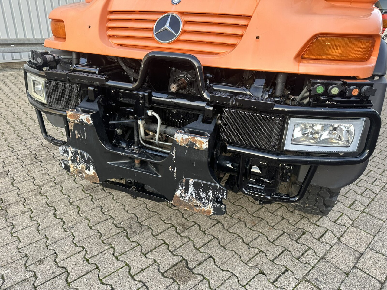 Leasing de Unimog U300 405/10 4x4 U300 405/10 4x4, Kommunalhydraulik, Frontzapfwelle, Kipper Unimog U300 405/10 4x4 U300 405/10 4x4, Kommunalhydraulik, Frontzapfwelle, Kipper: foto 13 Leasing de Unimog U300 405/10 4x4 U300 405/10 4x4, Kommunalhydraulik, Frontzapfwelle, Kipper Unimog U300 405/10 4x4 U300 405/10 4x4, Kommunalhydraulik, Frontzapfwelle, Kipper: foto 13