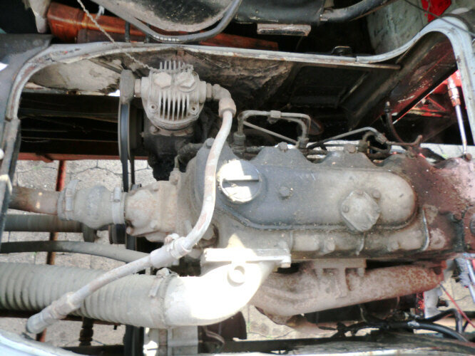 Hanomag F 75/35 Ki Hanomag-Henschel F 75/35 Ki, 5 cbm - Camión cisterna: foto 2 Hanomag F 75/35 Ki Hanomag-Henschel F 75/35 Ki, 5 cbm - Camión cisterna: foto 2